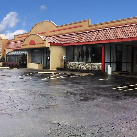 Americas Best Value Inn Marion Nc Exterior foto