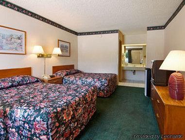 Americas Best Value Inn Marion Nc Habitación foto